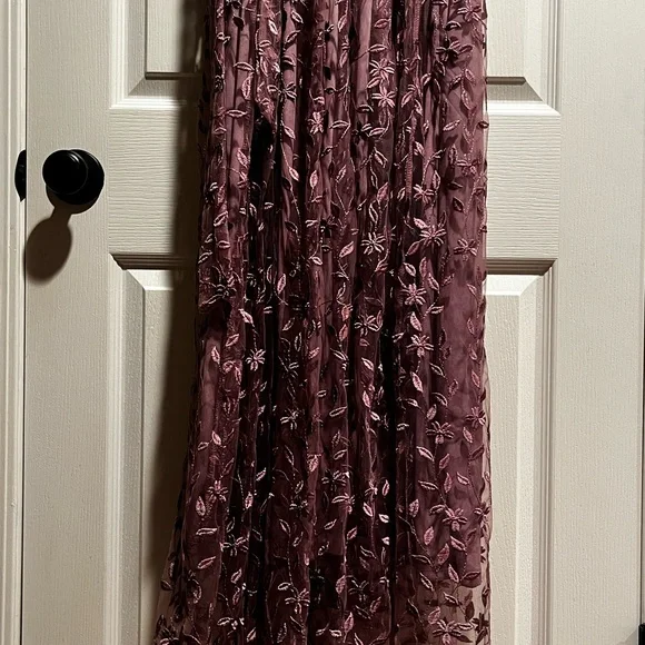 Baltic Born Mauve Floral Maxi Dress - Picture 3 of 6